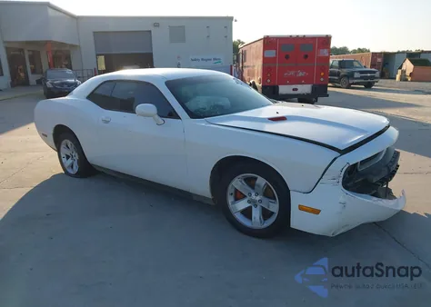 2011 Dodge Challenger z USA, uszkodzony, nr VIN 2B3CJ4DG4BH603008
